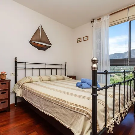 Apartment La Fonollera By Interhome